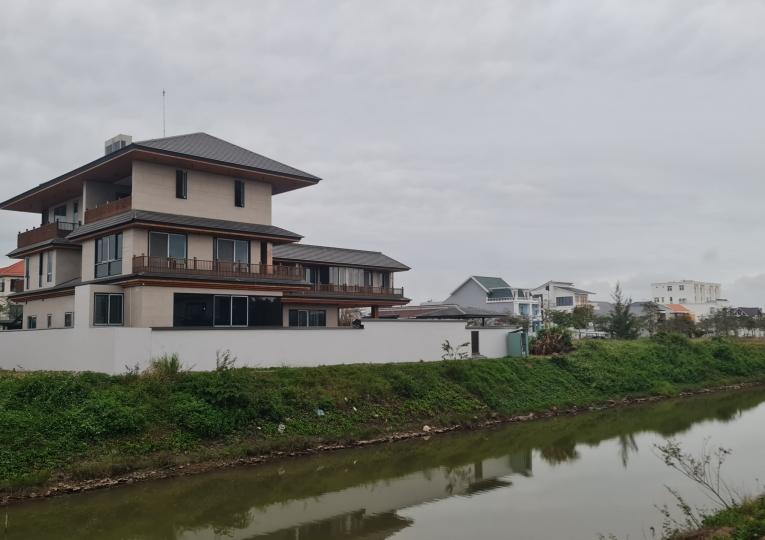 Biệt Thự Euro Village 2, B2.17 3 lô liền kề  Đường Giáng Hương 11