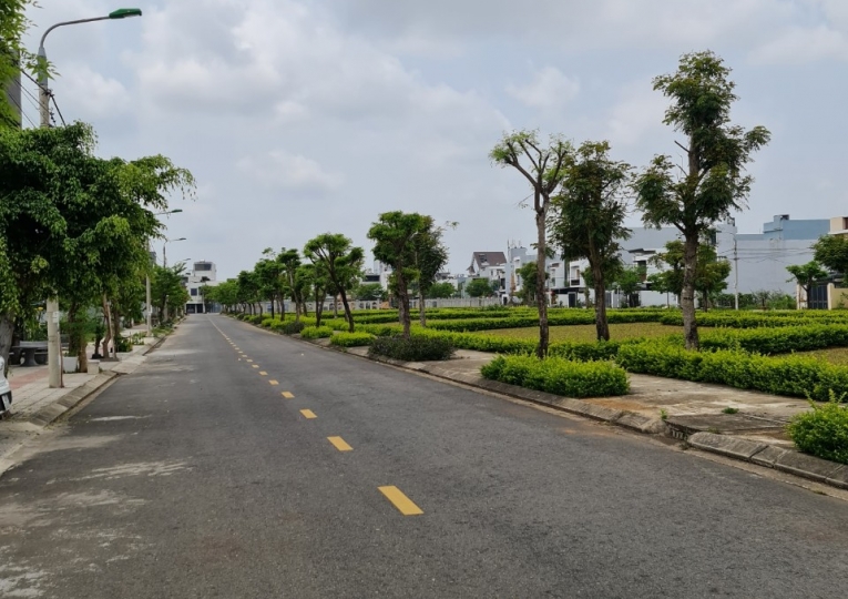 Hàng hiếm lô đôi 250m2 đất đường Lê Quang Hòa B1.31 view công viên